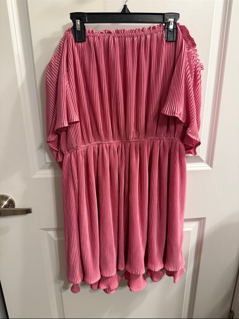 FLIGHT PLANS PLEATED DRESS IN PINK size large